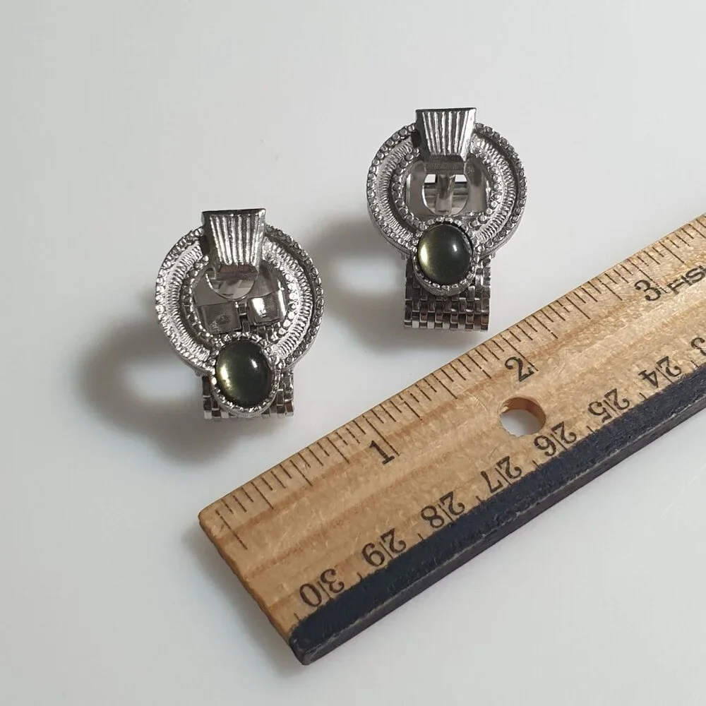 Vintage Cuff Links Mens Green Stone Silver Tone Metal Retro Design Jewelry Pair